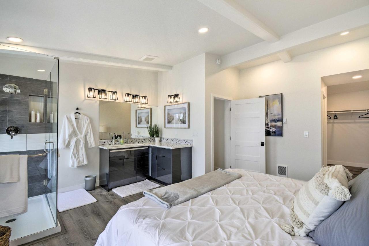 Waterfront Kingston Getaway On Puget Sound! Vila Exterior foto